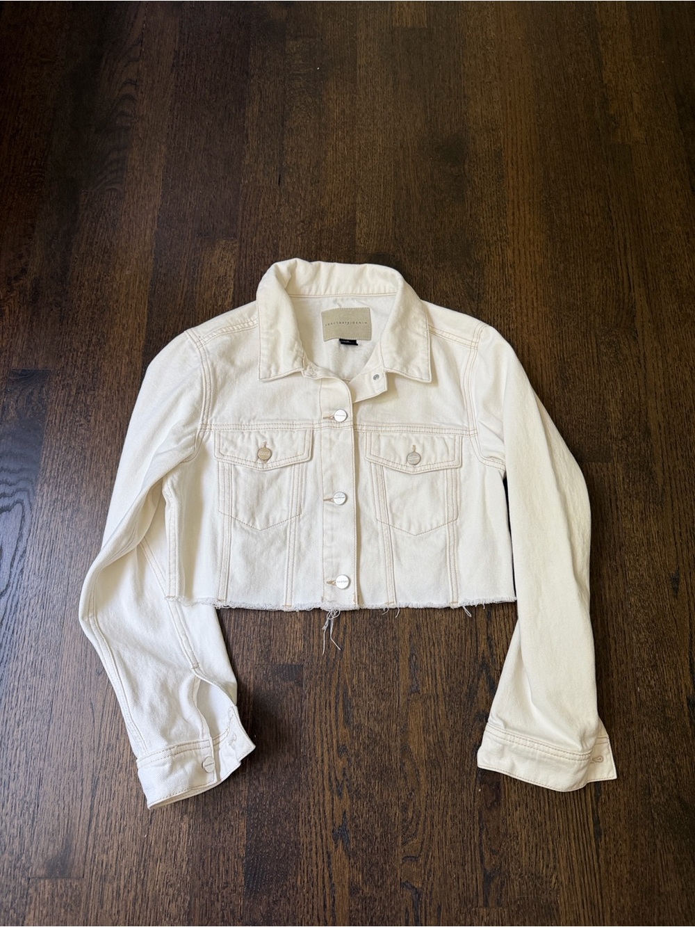 Cropped denim jacket by sanctuary.
